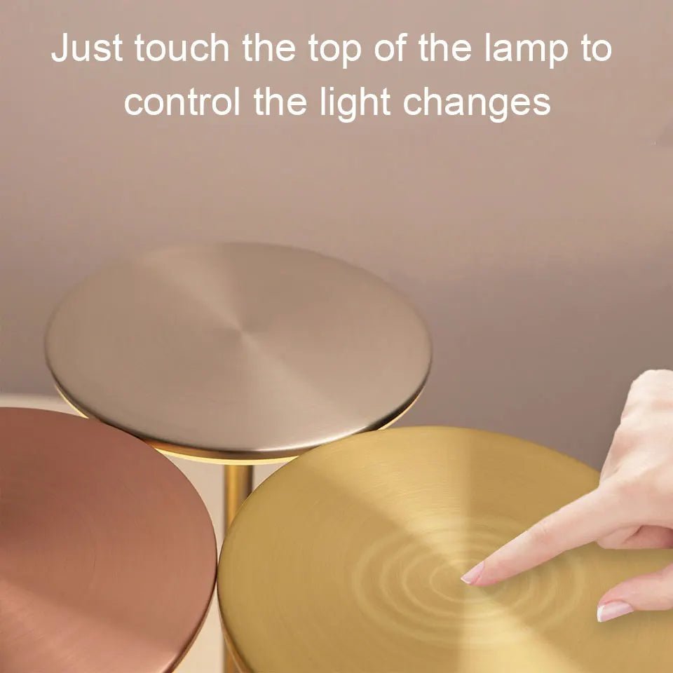 INIVEX Lumièra™ Touch Gold Table Lamp - INIVEX